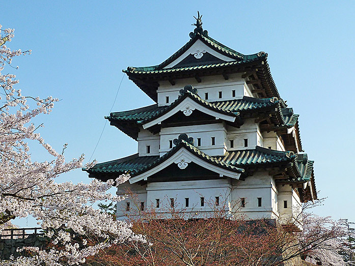 Hirosaki Castle (弘前城)